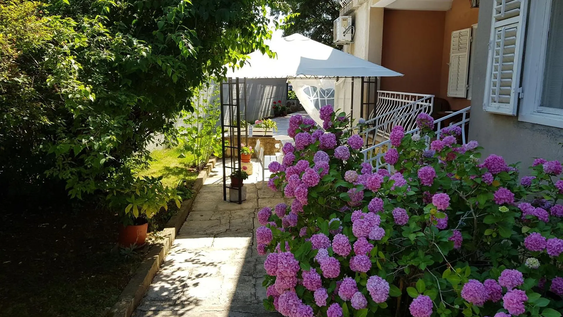 Renata Mare Apartments Rovinj Croatia